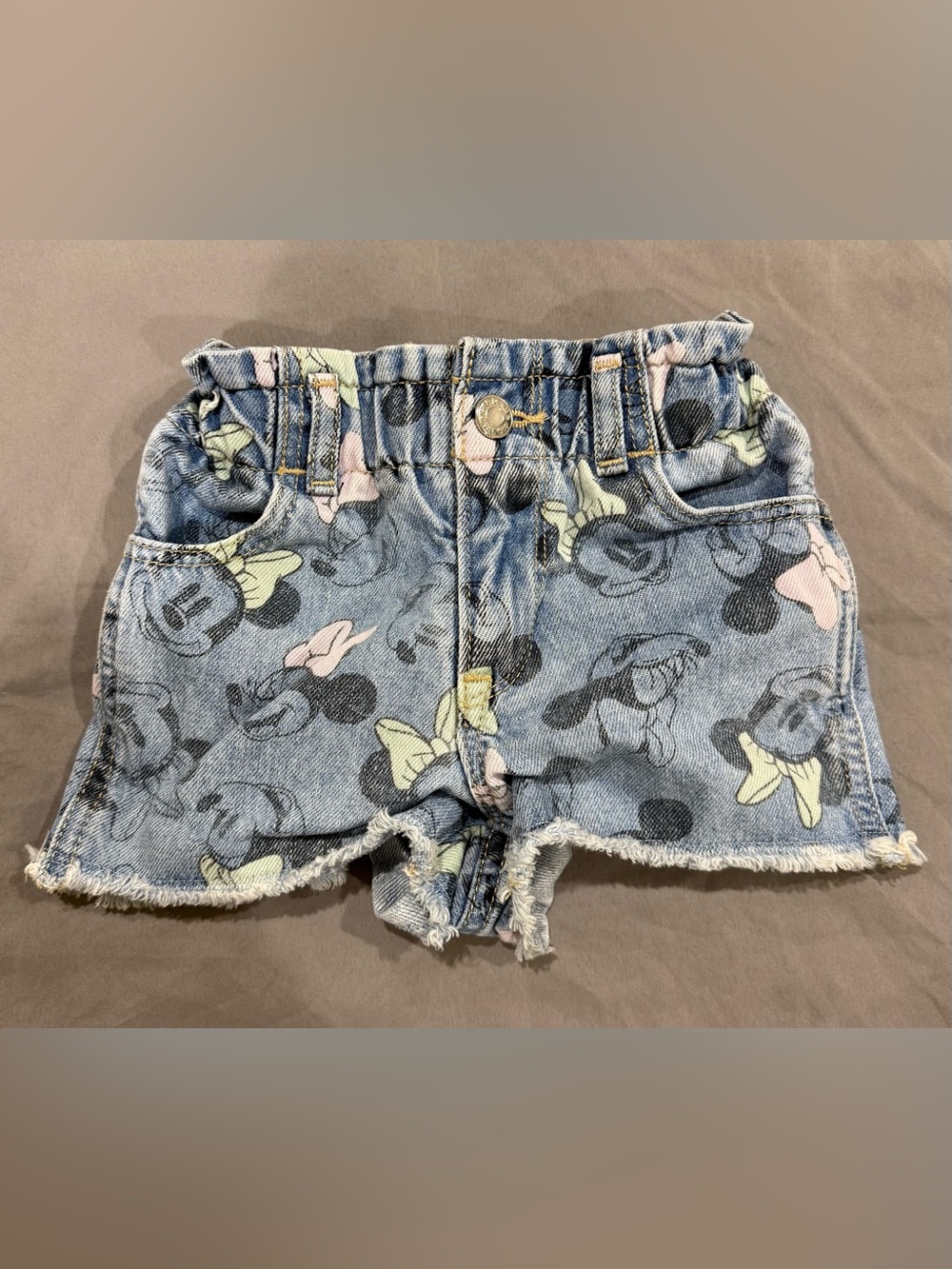 BabyGap x Disney Minnie Mouse Frayed Denim Shorts